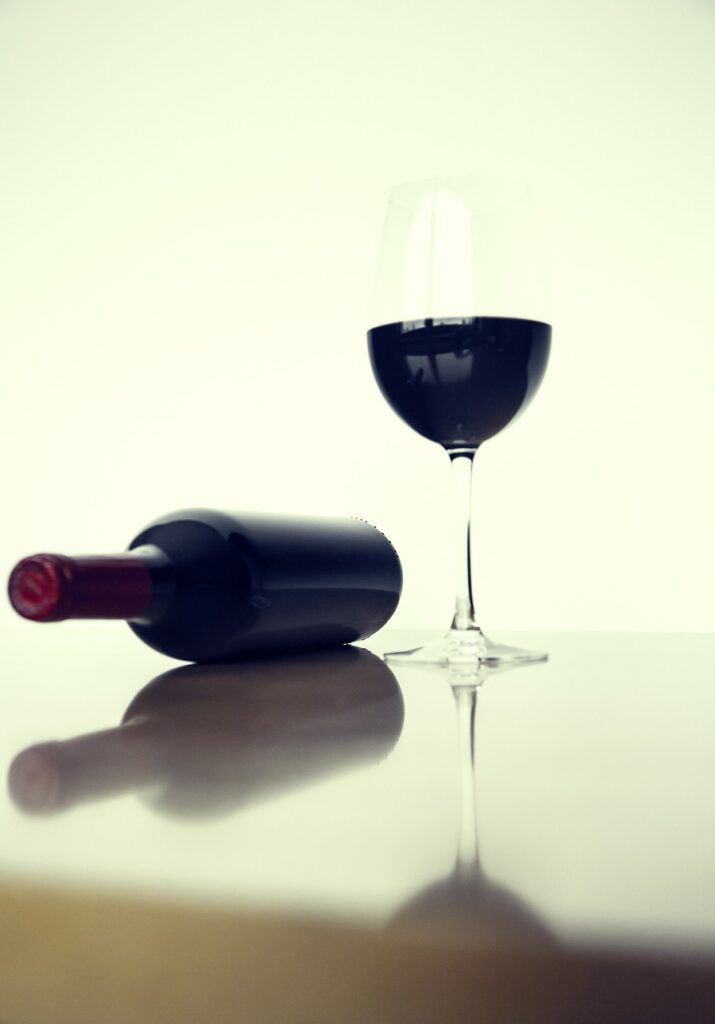 wine, bottle, glass-599515.jpg